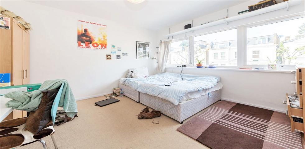 			3 Bedroom, 1 bath, 1 reception Flat			 SHERRIFF ROAD, WEST HAMPSTEAD